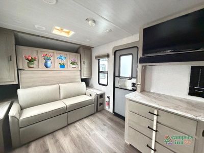 2022 EAST TO WEST Alta - Photo 12