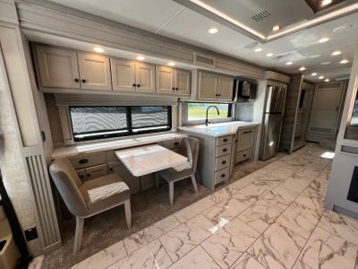 2025 Tiffin ALLEGRO RED - Photo 5