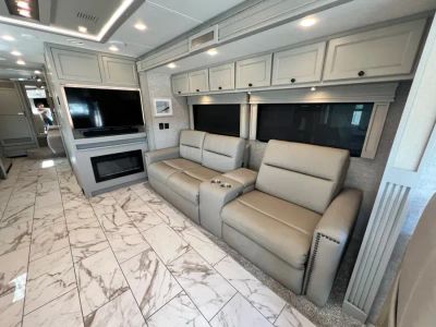 2025 Tiffin ALLEGRO RED - Photo 16