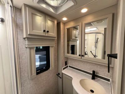 2025 Tiffin ALLEGRO RED - Photo 30
