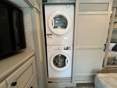 2025 Tiffin ALLEGRO RED - Photo 25