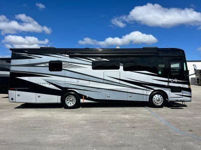 2025 Tiffin ALLEGRO RED - Photo 35