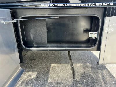 2025 Tiffin ALLEGRO RED - Photo 44