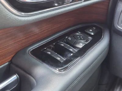 2022 Lincoln Navigator - Photo 14