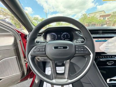 2026 Jeep Grand Cherokee L — photo 13 view