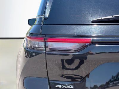2022 Jeep Grand Cherokee — photo 10 view