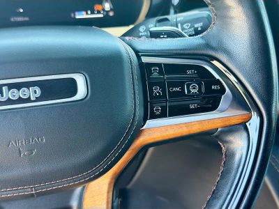 2022 Jeep Grand Cherokee — photo 38 view