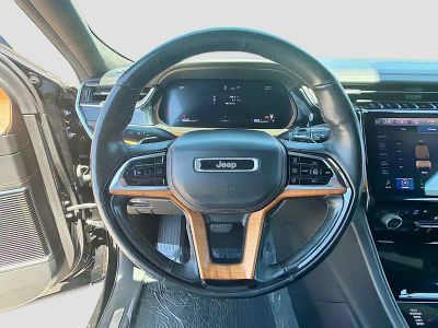 2022 Jeep Grand Cherokee — photo 39 view
