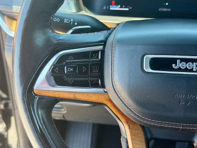 2022 Jeep Grand Cherokee — photo 37 view