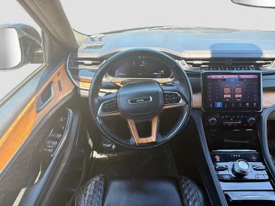 2022 Jeep Grand Cherokee — photo 17 view