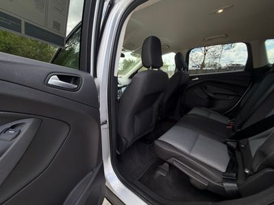 2018 Ford Escape SE - Photo 29