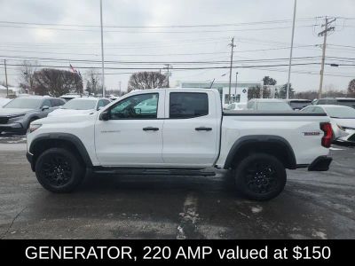 2024 Chevrolet Colorado - Photo 8