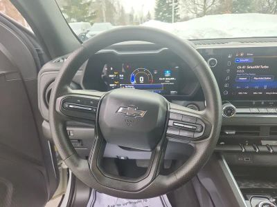 2024 Chevrolet Colorado - Photo 17