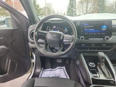 2024 Chevrolet Colorado - Photo 16
