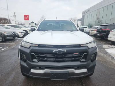 2024 Chevrolet Colorado - Photo 10