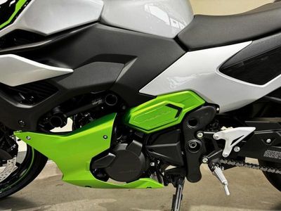 2024 Kawasaki Z7 Hybrid ABS - Photo 12