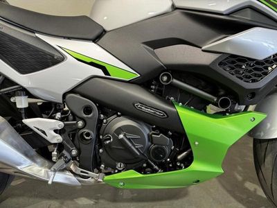 2024 Kawasaki Z7 Hybrid ABS - Photo 14