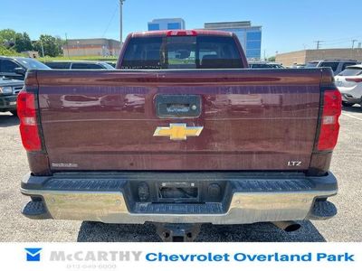 2017 Chevrolet Silverado 2500 HD - Photo 4