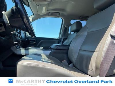2017 Chevrolet Silverado 2500 HD - Photo 10