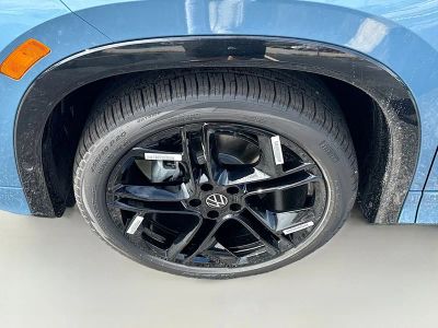 2026 Volkswagen Tiguan — photo 27 view