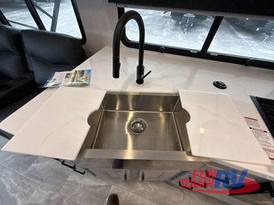 2024 Coachmen RV Mirada - Photo 16