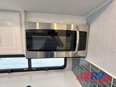 2024 Coachmen RV Mirada - Photo 18