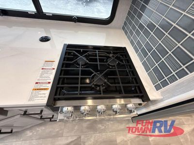 2024 Coachmen RV Mirada - Photo 17