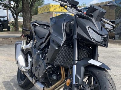 2025 Honda CB750 Hornet - Photo 9