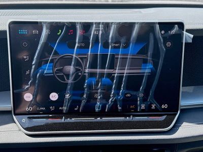 2026 Volkswagen Tiguan — photo 14 view