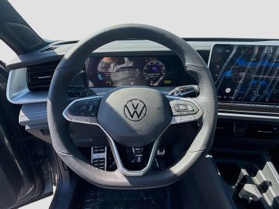 2026 Volkswagen Tiguan — photo 10 view