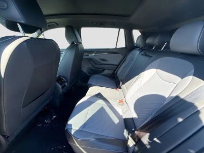 2026 Volkswagen Tiguan — photo 21 view