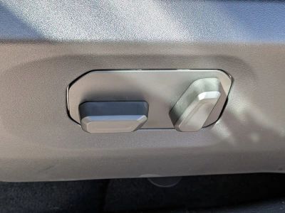 2026 Jeep Gladiator — photo 20 view