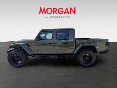 2026 Jeep Gladiator — photo 8 view
