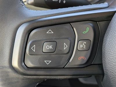 2026 Jeep Gladiator — photo 26 view