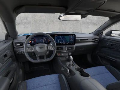 2026 Ford Mustang - Photo 9