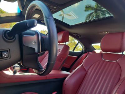 2023 Genesis G70 — photo 21 view