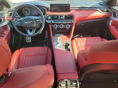 2023 Genesis G70 — photo 13 view