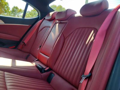 2023 Genesis G70 — photo 10 view