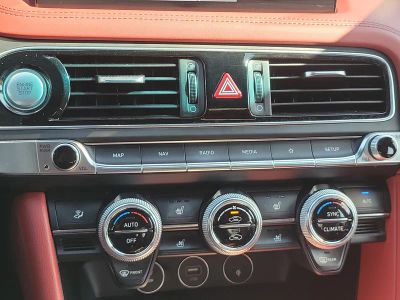 2023 Genesis G70 — photo 30 view