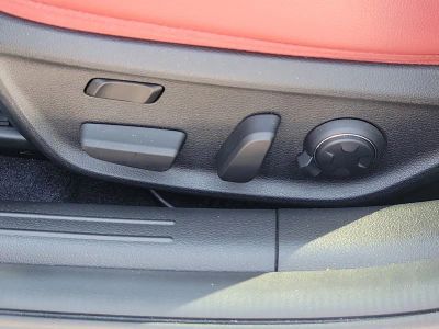 2023 Genesis G70 — photo 22 view
