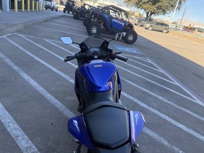 2026 Yamaha YZFR3ATL - Photo 10
