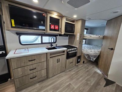 2026 Grand Design Imagine XLS - Photo 21