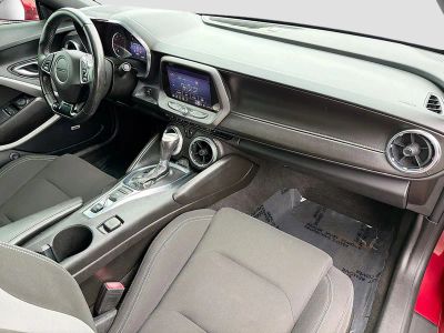 2021 Chevrolet Camaro — photo 12 view