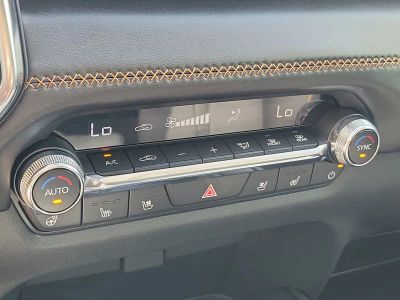 2026 Mazda CX-50 — photo 32 view