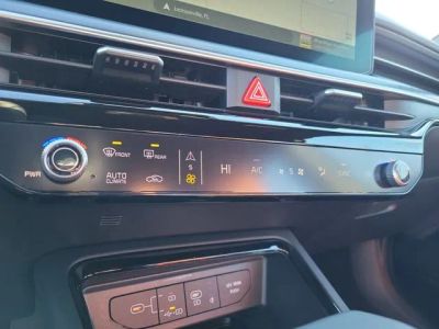 2026 Kia K5 — photo 18 view