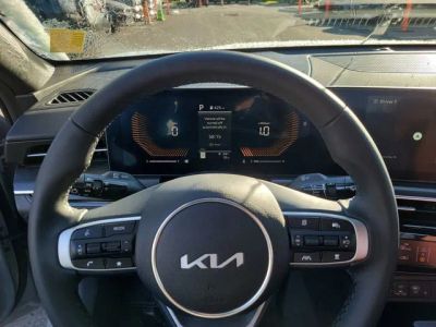 2026 Kia K5 — photo 13 view