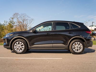 2025 Ford Escape - Photo 3