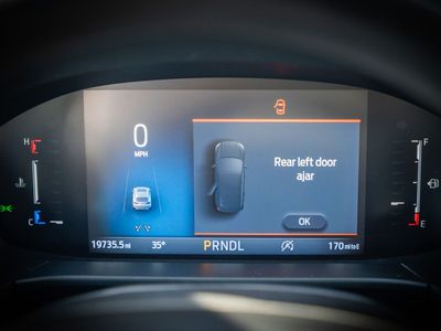 2025 Ford Escape - Photo 26