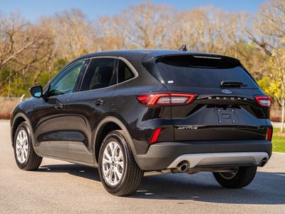 2025 Ford Escape - Photo 4
