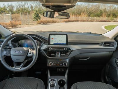 2025 Ford Escape - Photo 24